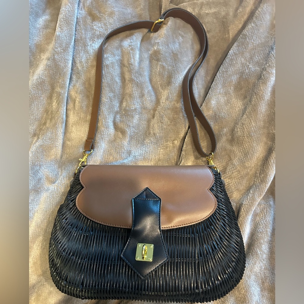 NWOT Wicker Wings bag